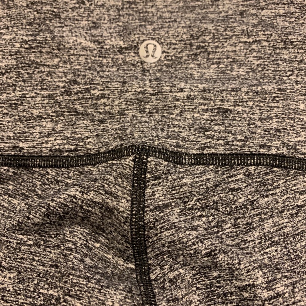 Lululemon leggings!